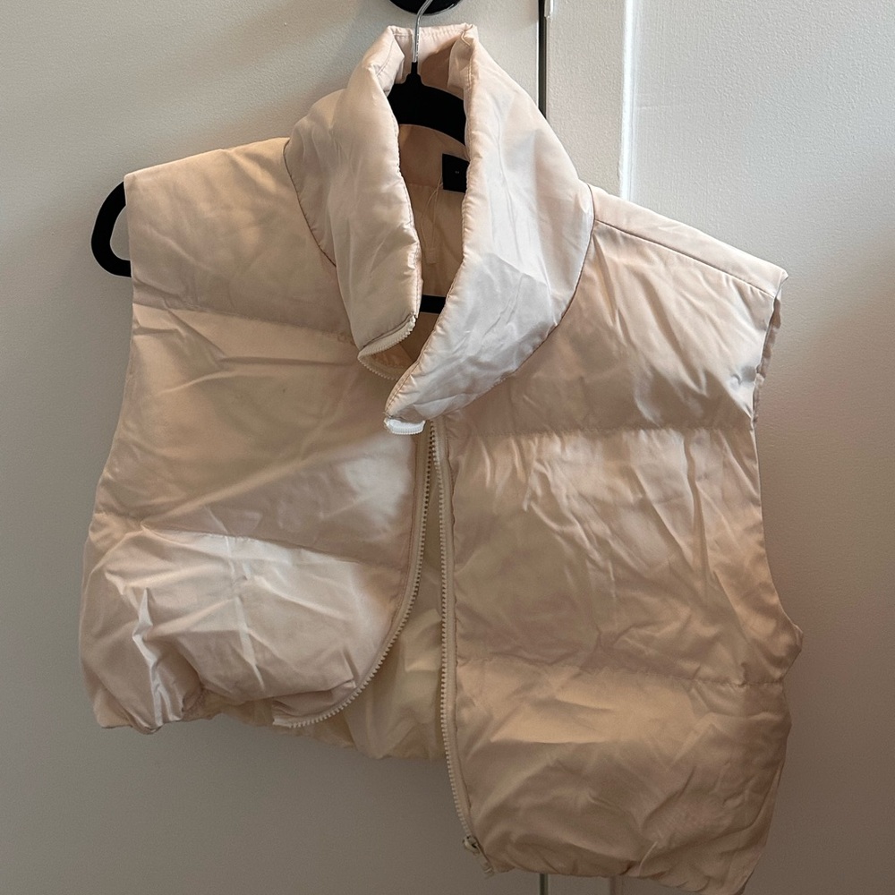 Cream Puffer Vest